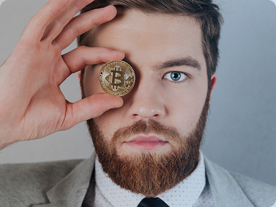 Julian Wolf – Chief Analyst bei Haxiro Nurel